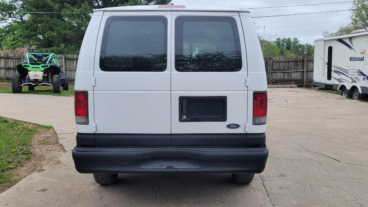 Ford Econoline  2005