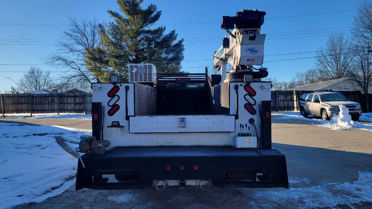 RAM 5500 Chassis Cab Tradesman 4x2 Reg Cab 84" CA 168.5" WB 2019