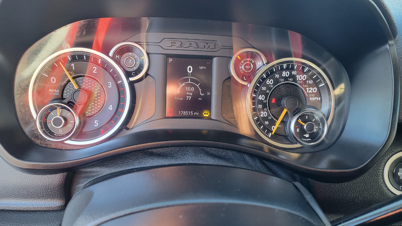 RAM 5500 Chassis Cab Tradesman 4x2 Reg Cab 84" CA 168.5" WB 2019