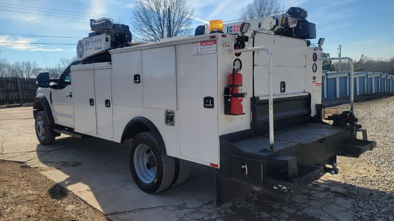 Ford F-550 Super Duty Chassis  2017