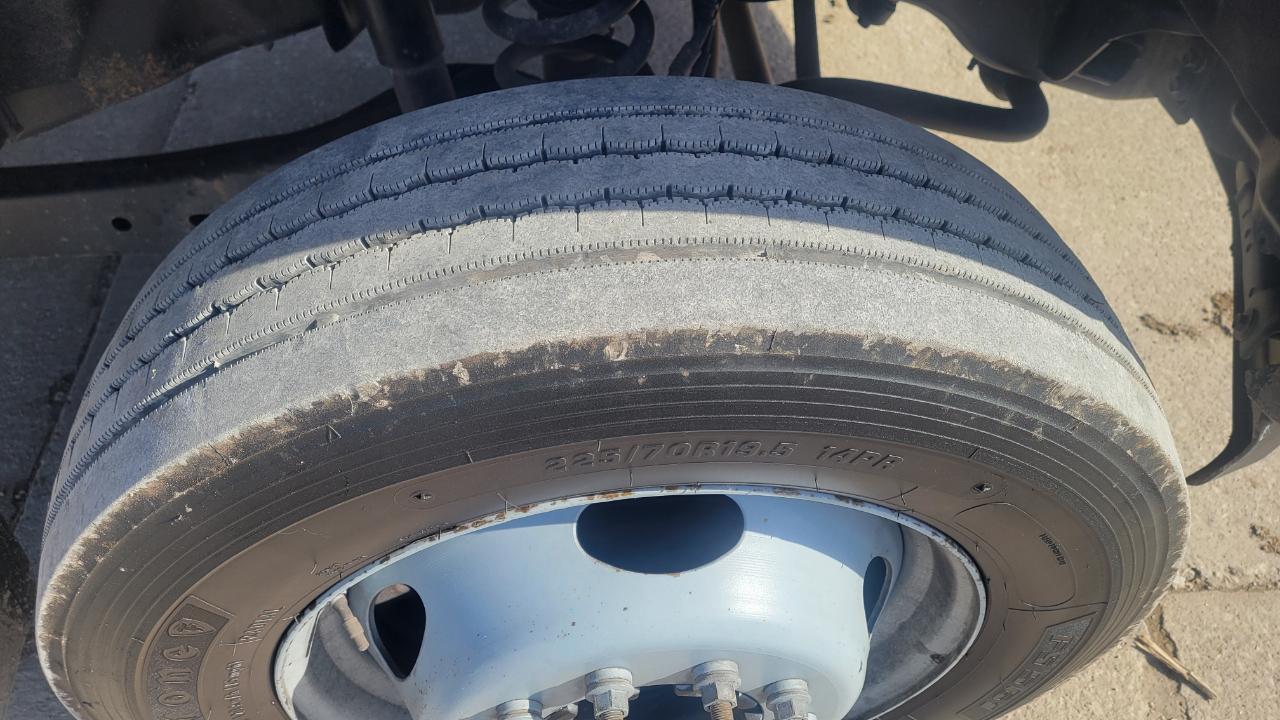 Ford F-550 Super Duty Chassis  2017