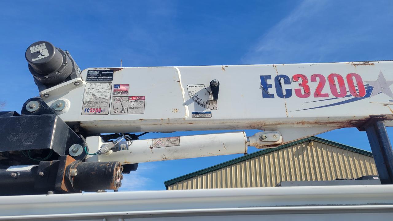 Ford F-550 Super Duty Chassis  2017