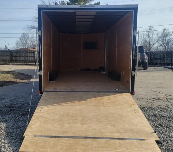 Giddy Up Trailers 8.5x24TA  2023