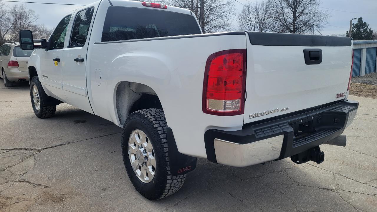 GMC Sierra 2500HD SLE Crew Cab 4WD 2012