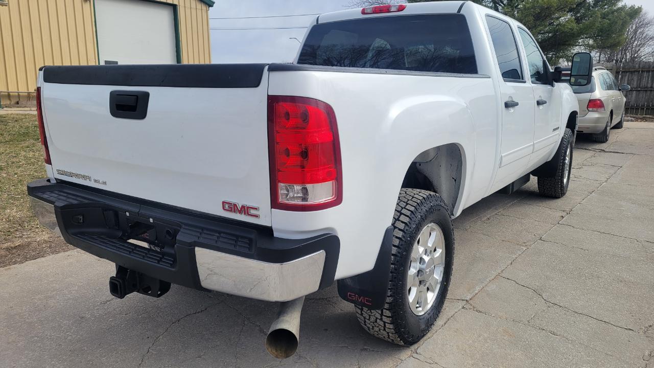 GMC Sierra 2500HD SLE Crew Cab 4WD 2012