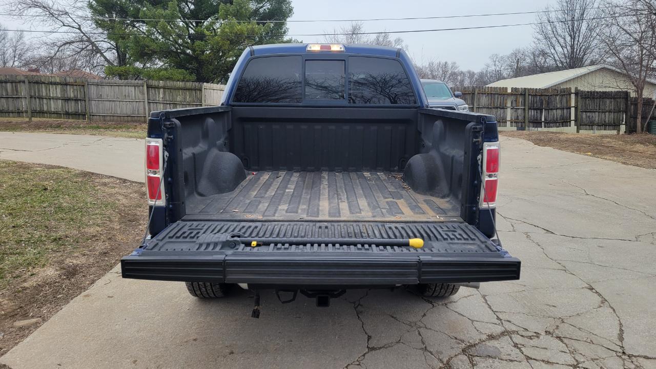 Ford F-150 XLT SuperCrew 4WD 2011