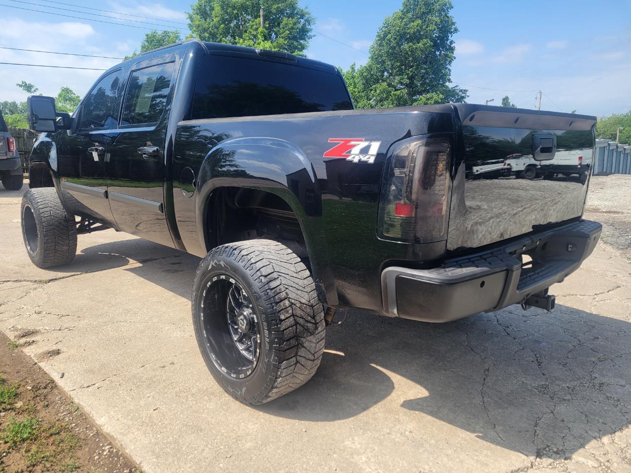 GMC Sierra 1500 SLT Crew Cab 4WD 2013