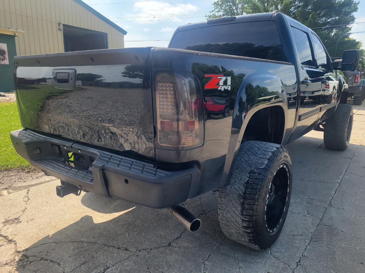 GMC Sierra 1500 SLT Crew Cab 4WD 2013