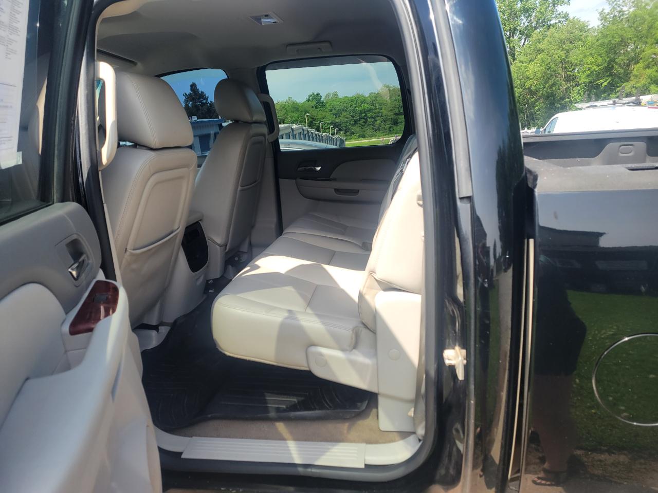 GMC Sierra 1500 SLT Crew Cab 4WD 2013