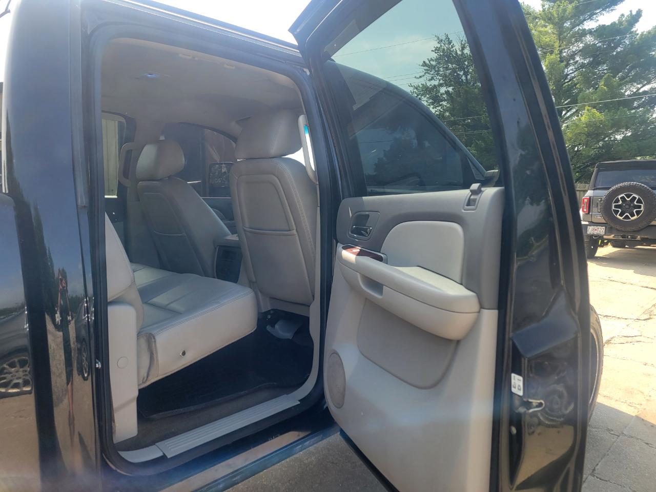 GMC Sierra 1500 SLT Crew Cab 4WD 2013