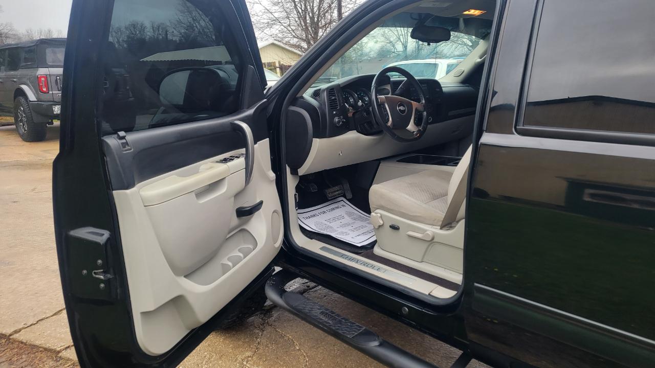 Chevrolet Silverado 1500 LT Crew Cab 4WD 2010