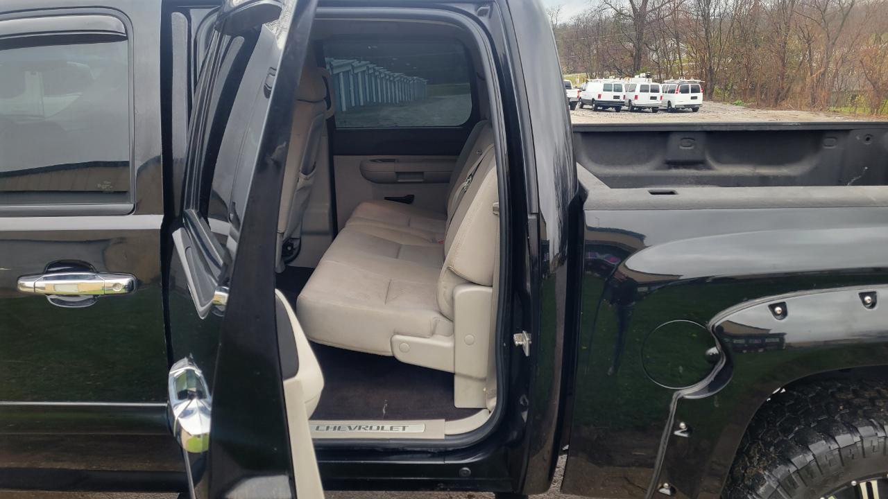 Chevrolet Silverado 1500 LT Crew Cab 4WD 2010