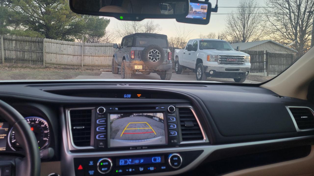 Toyota Highlander Limited AWD 2016