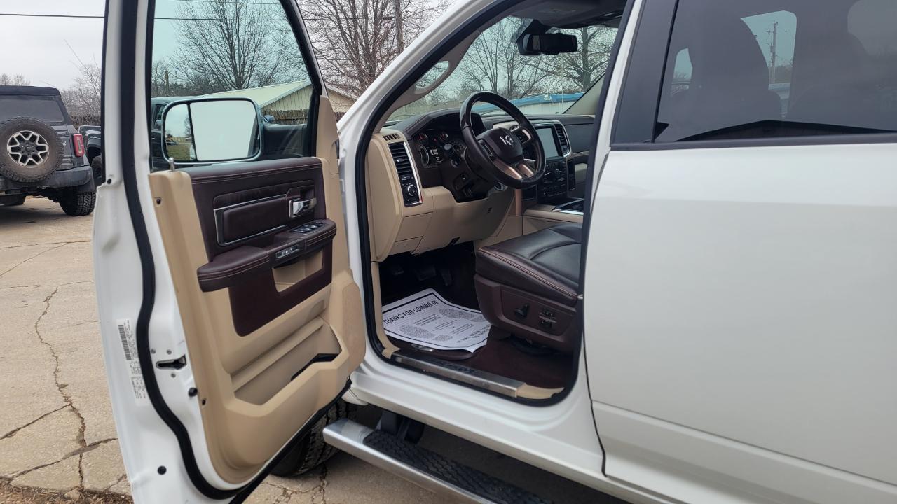 RAM 2500 Laramie Longhorn Crew Cab 4WD 2014