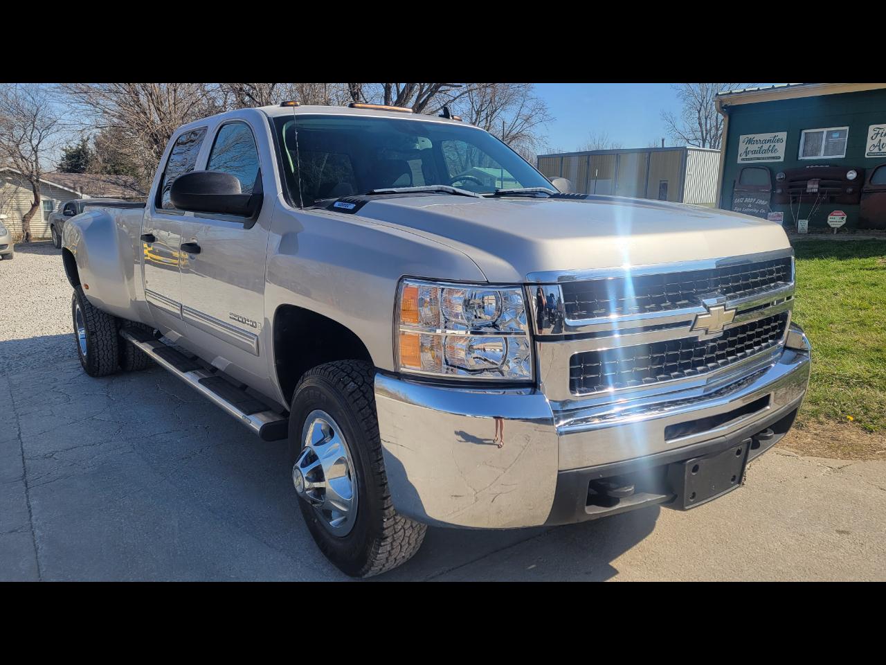 Chevrolet Silverado 3500HD LT Crew Cab 4WD 2009