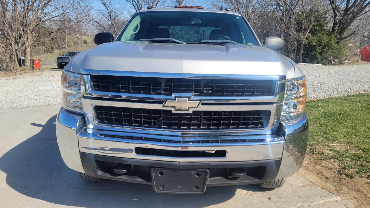 Chevrolet Silverado 3500HD LT Crew Cab 4WD 2009