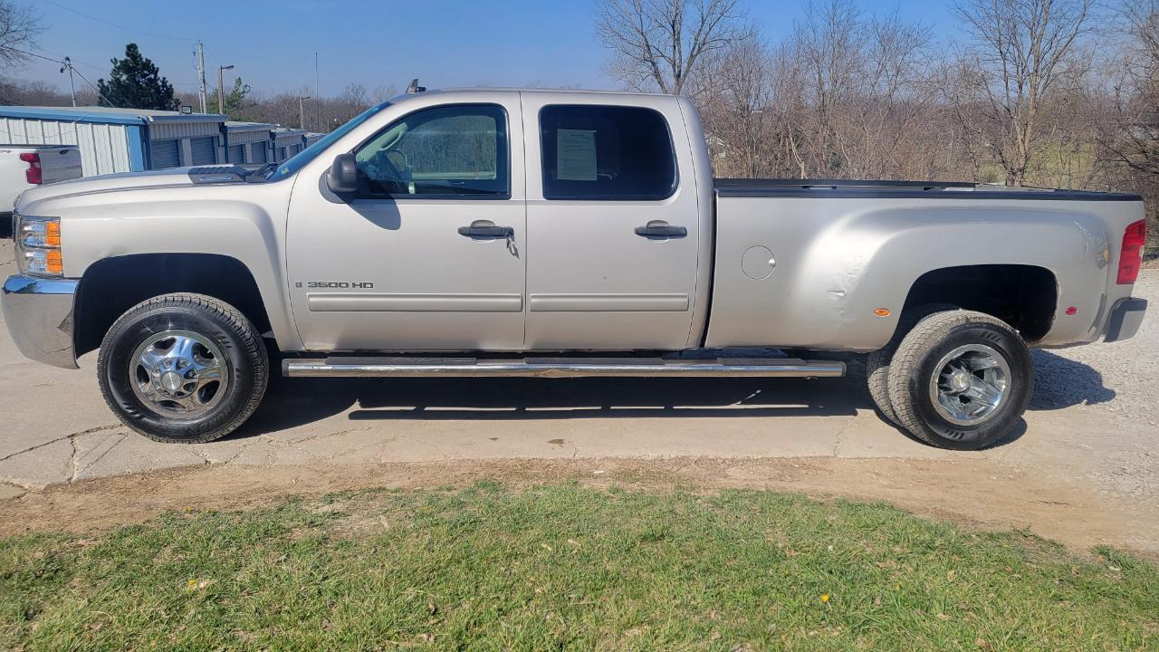 Chevrolet Silverado 3500HD LT Crew Cab 4WD 2009
