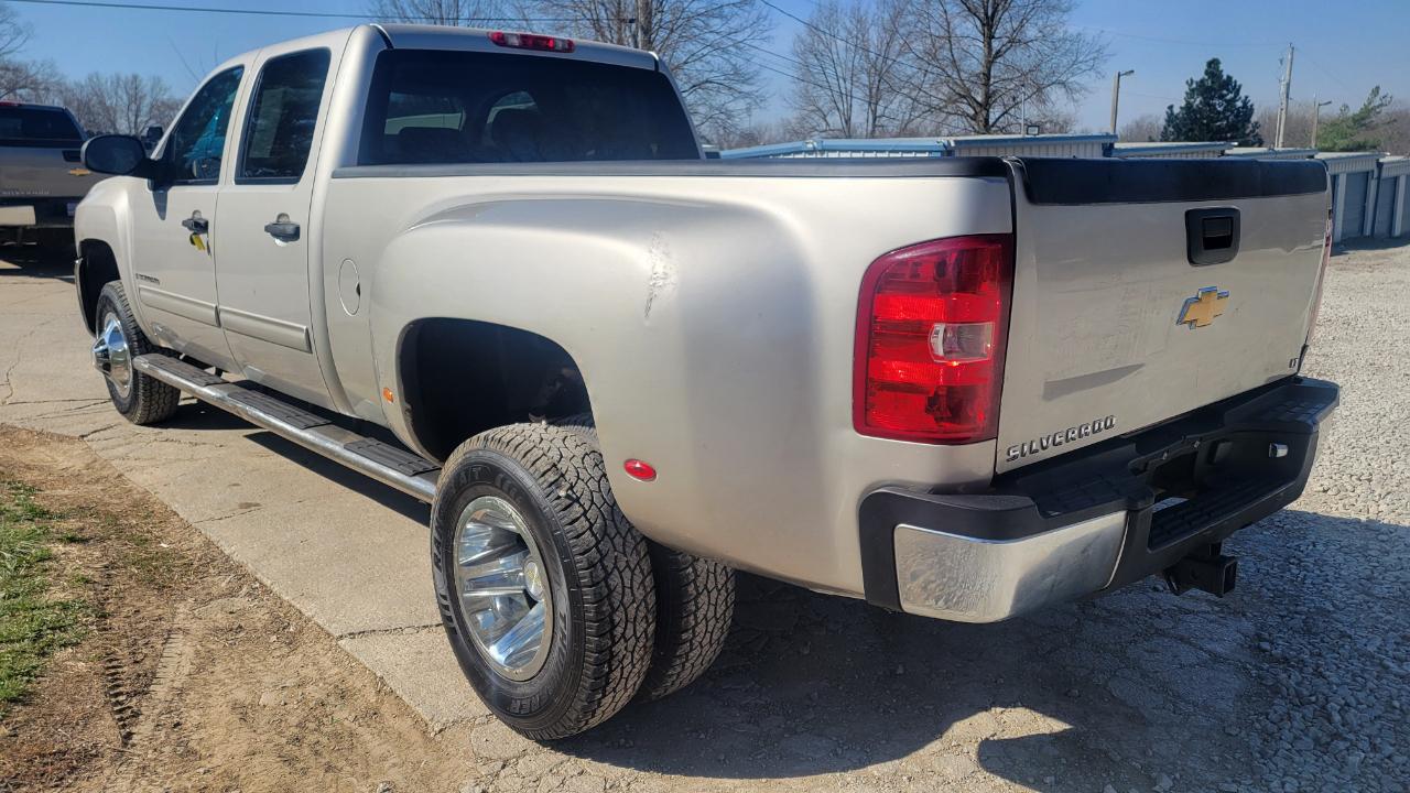 Chevrolet Silverado 3500HD LT Crew Cab 4WD 2009