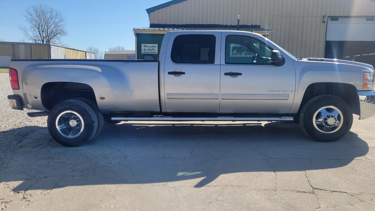Chevrolet Silverado 3500HD LT Crew Cab 4WD 2009