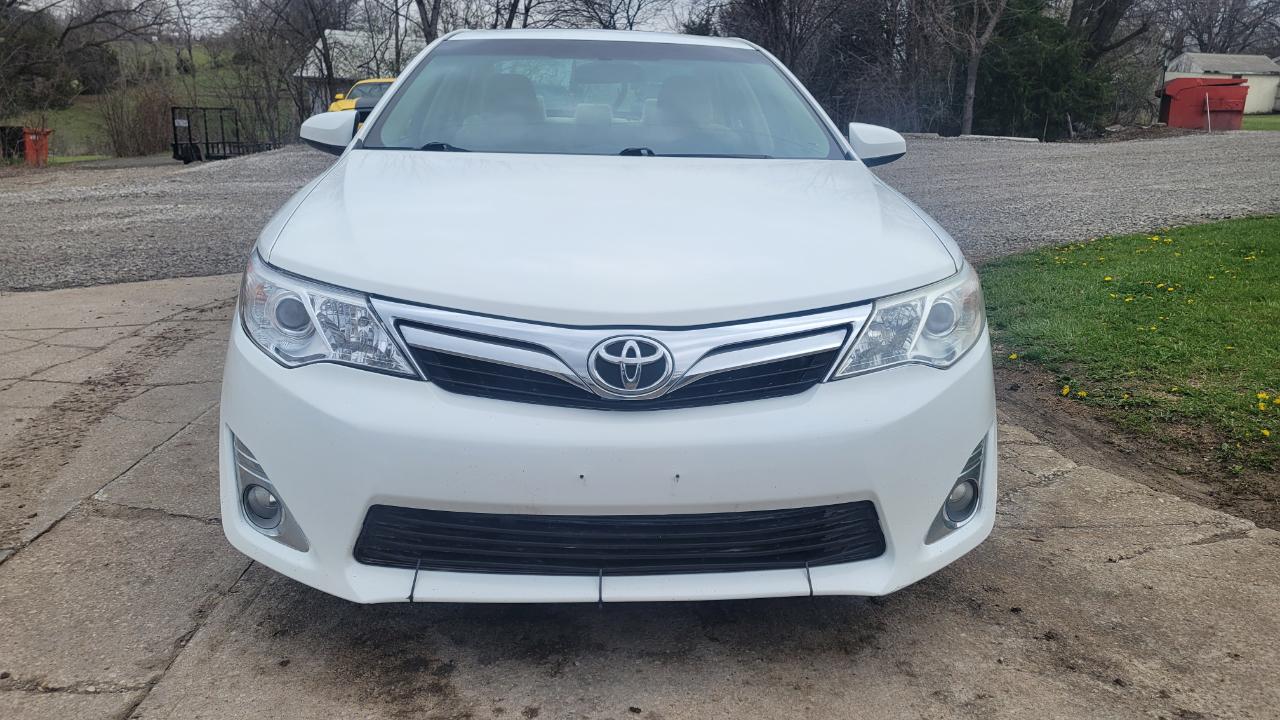 Toyota Camry XLE 2012