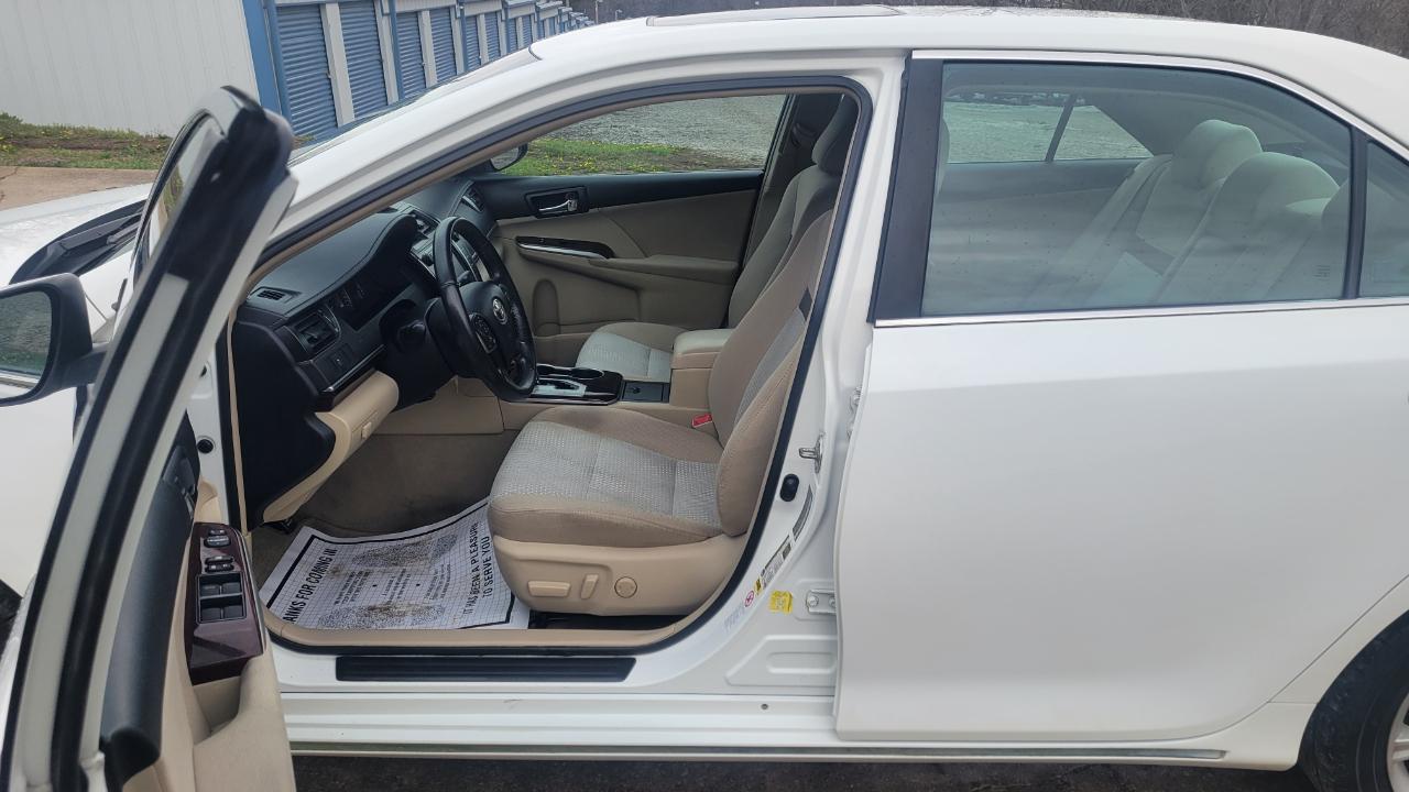 Toyota Camry XLE 2012