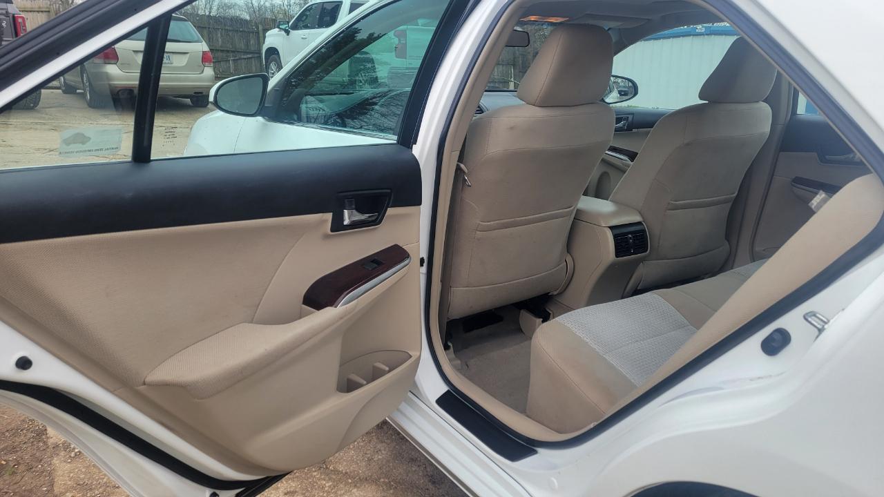 Toyota Camry XLE 2012