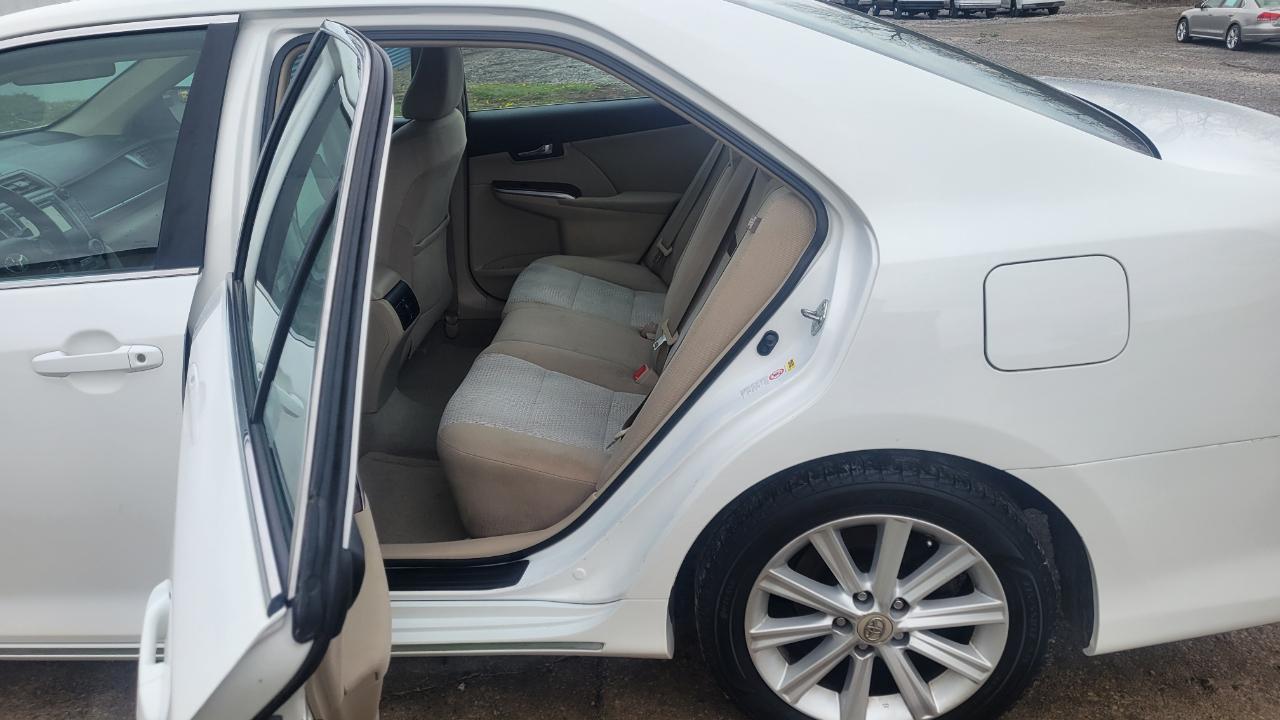 Toyota Camry XLE 2012