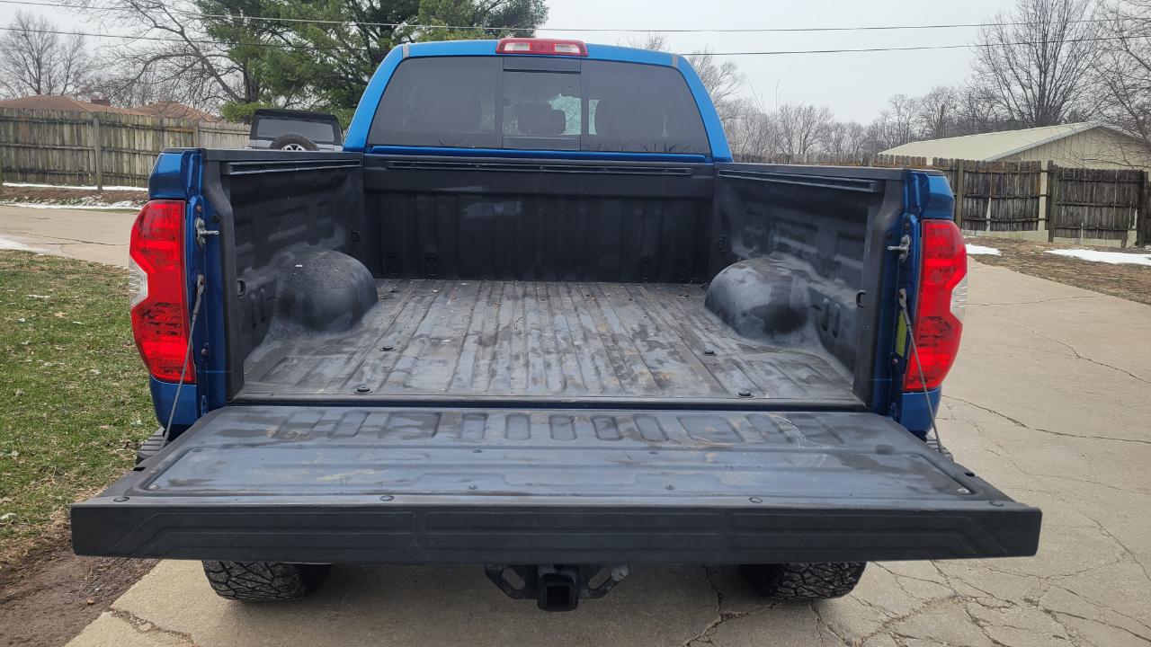 Toyota Tundra SR Double Cab 4WD 2016