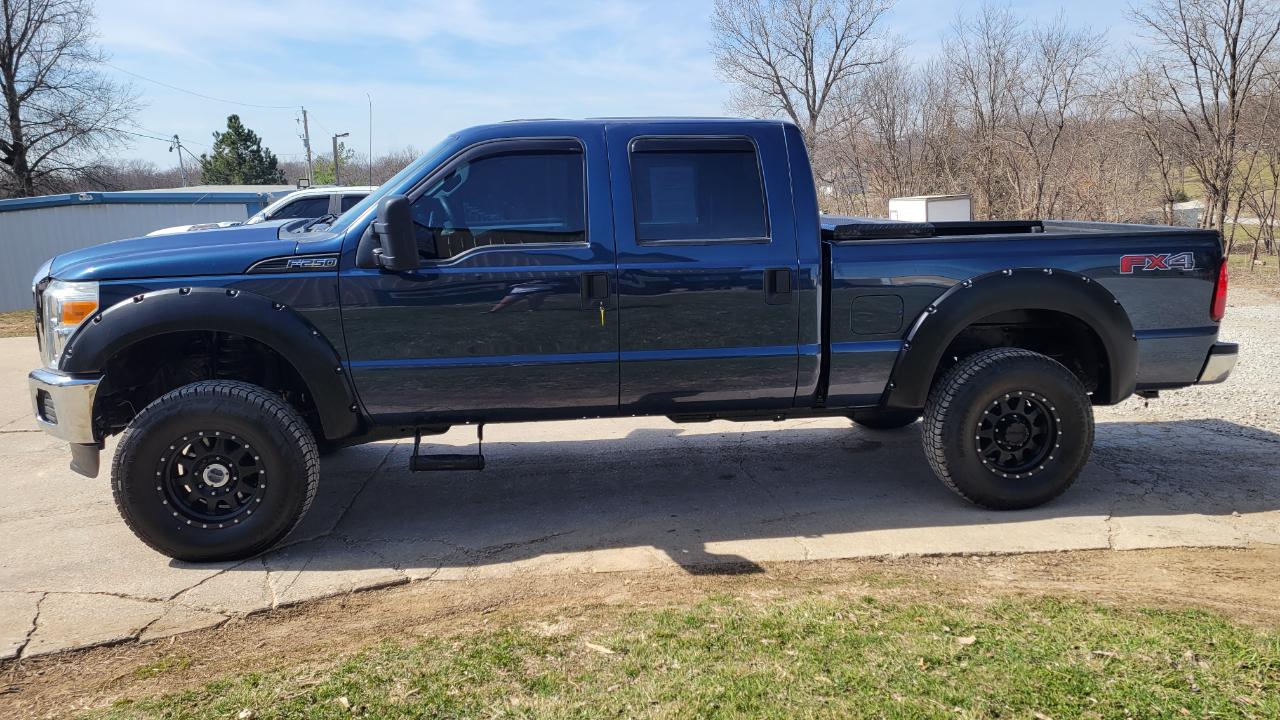 Ford F-250 SD XL Crew Cab 4WD 2016