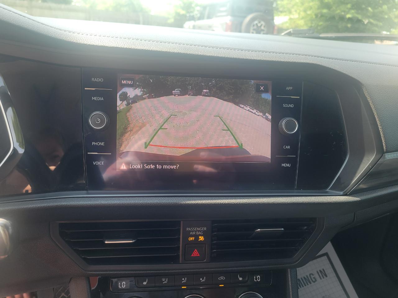 Volkswagen Jetta SEL 4D Sedan 2019