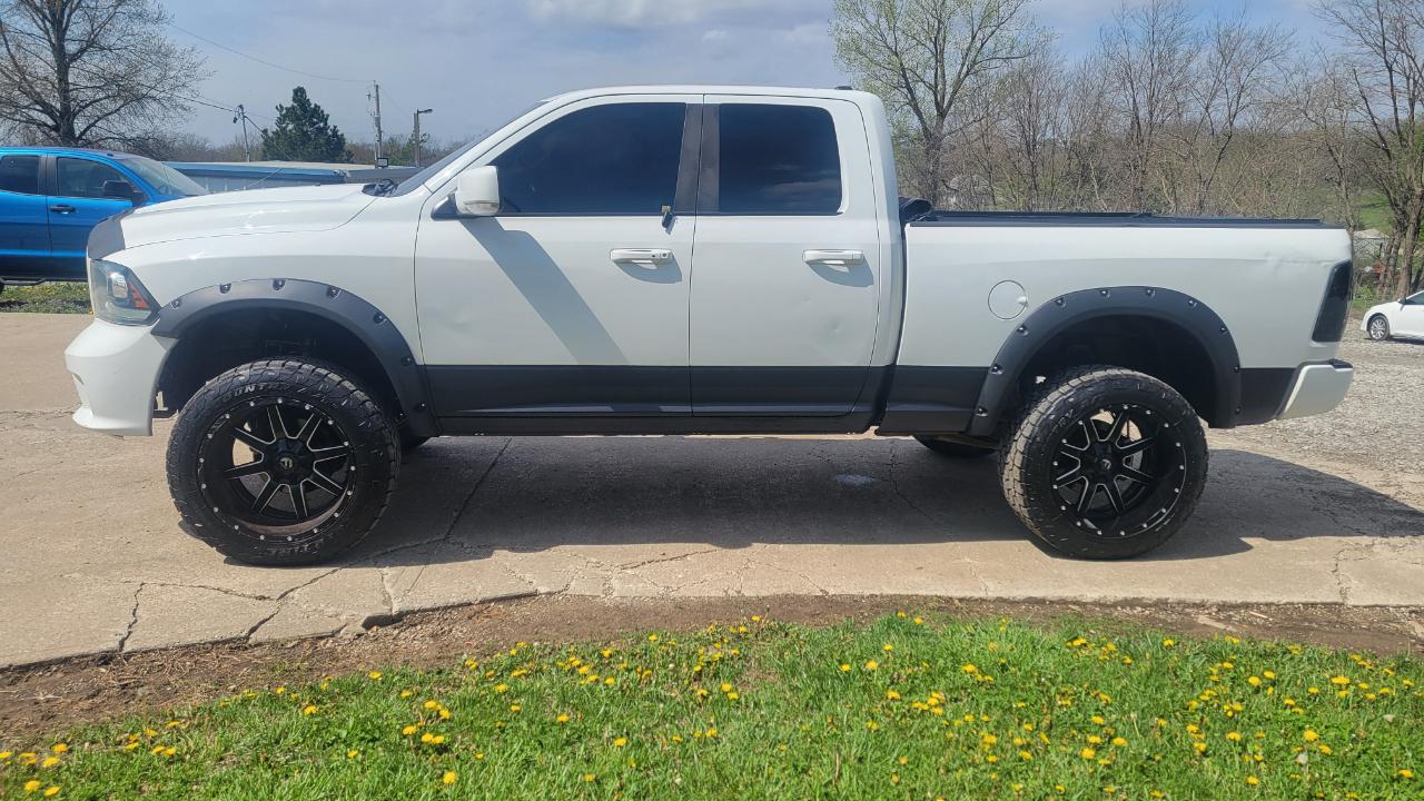 RAM 1500 Sport Crew Cab 4WD 2014