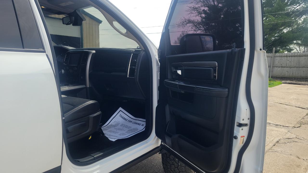 RAM 1500 Sport Crew Cab 4WD 2014