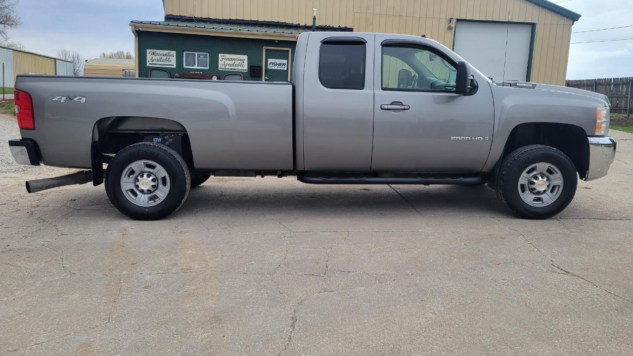 Chevrolet Silverado 2500HD LTZ Crew Cab 4WD 2007