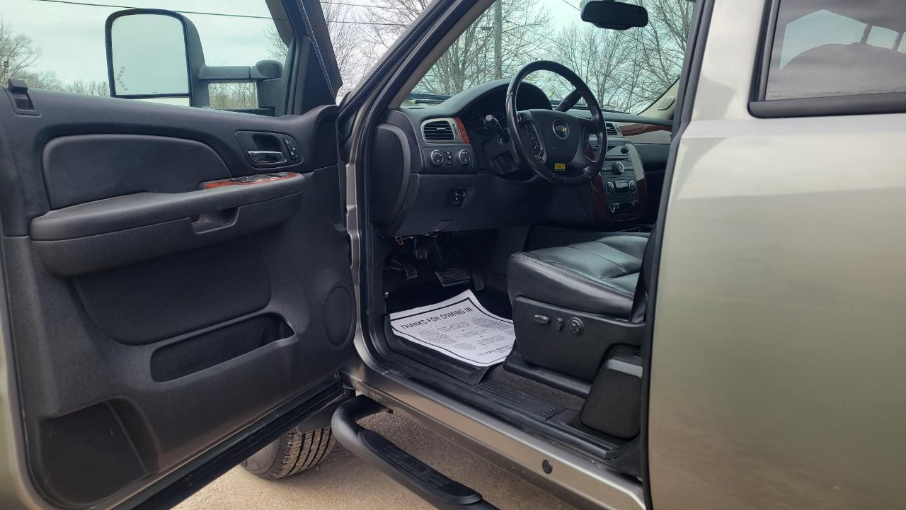 Chevrolet Silverado 2500HD LTZ Crew Cab 4WD 2007