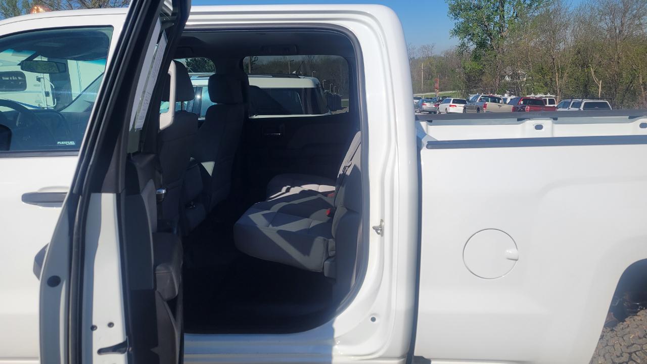 Chevrolet Silverado 3500HD Work Truck Crew Cab 4WD 2016