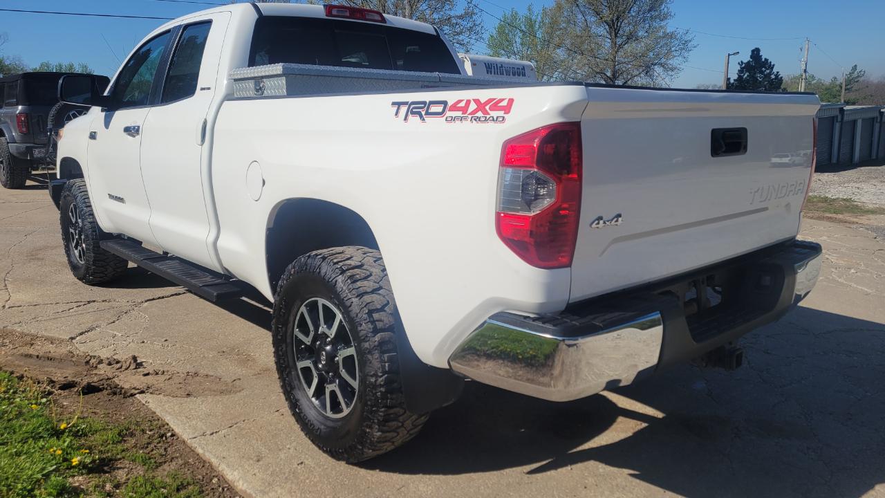 Toyota Tundra Limited Double Cab 4WD 2015