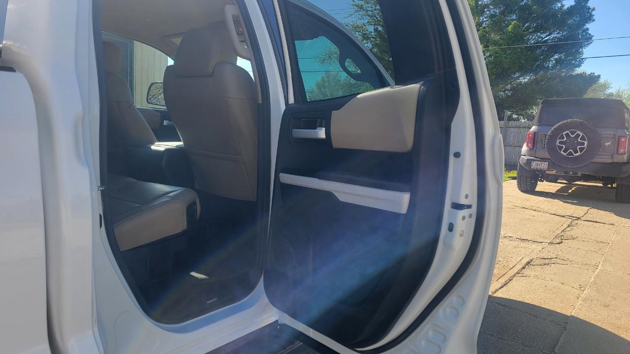 Toyota Tundra Limited Double Cab 4WD 2015