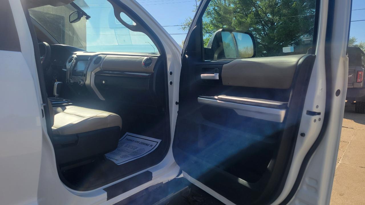 Toyota Tundra Limited Double Cab 4WD 2015