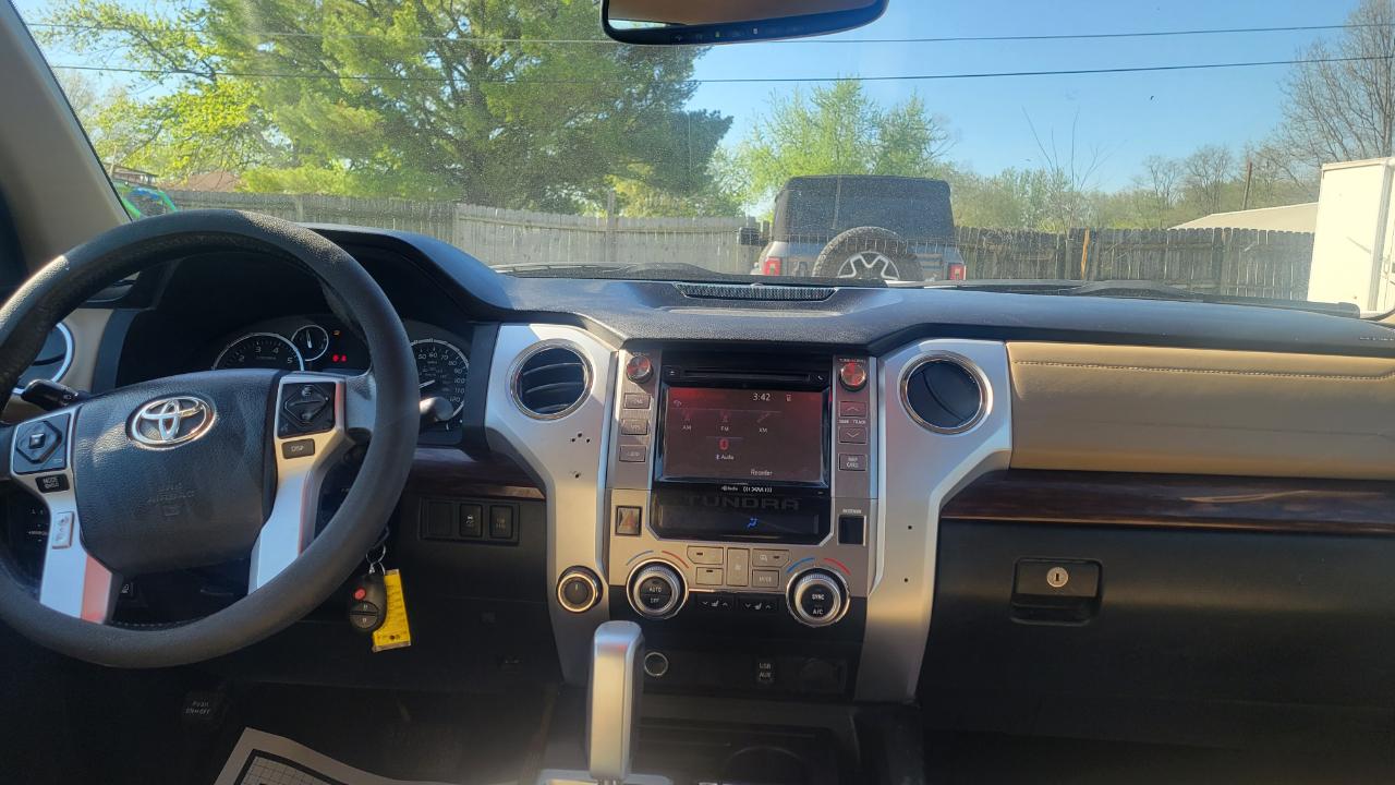 Toyota Tundra Limited Double Cab 4WD 2015