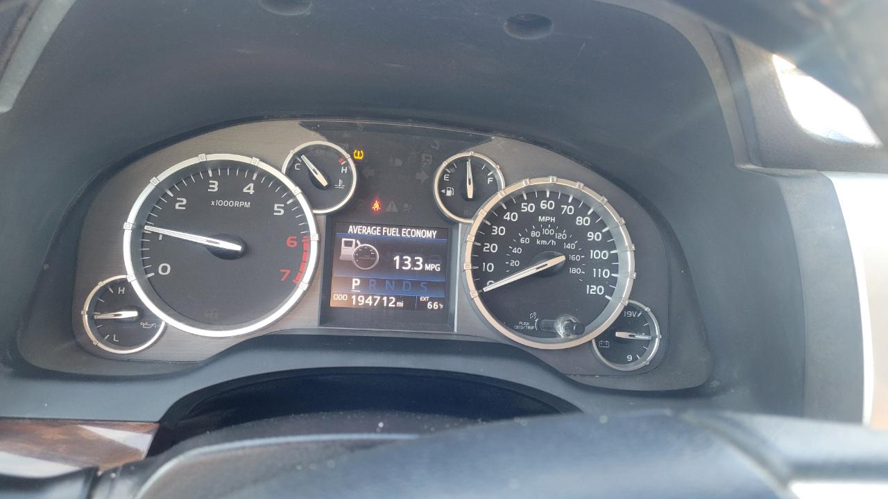 Toyota Tundra Limited Double Cab 4WD 2015