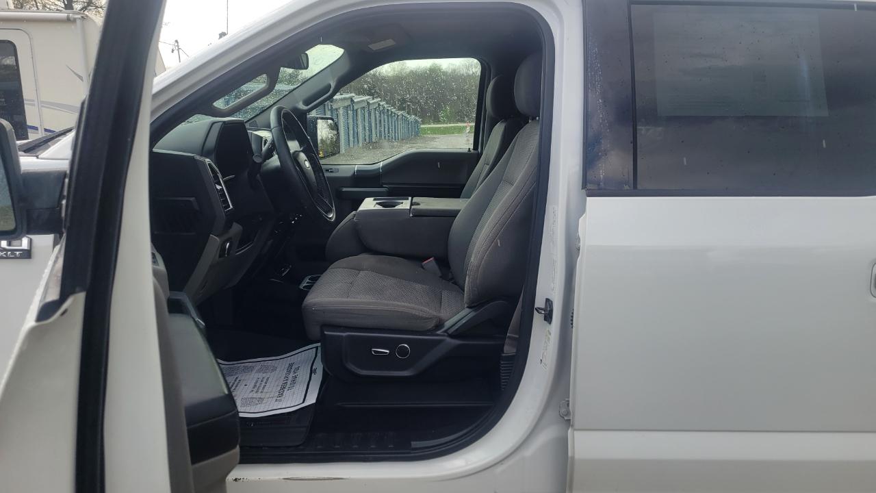 Ford F-150 XLT SuperCrew 4WD 2016