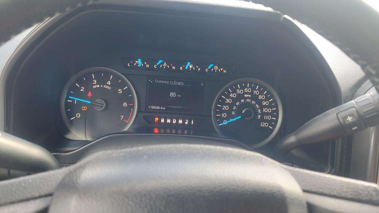 Ford F-150 XLT SuperCrew 4WD 2016