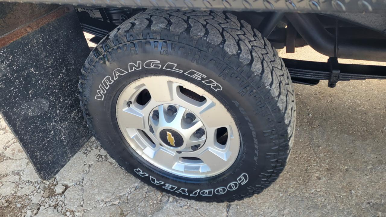 Chevrolet Silverado 2500HD LT Crew Cab 4WD 2012