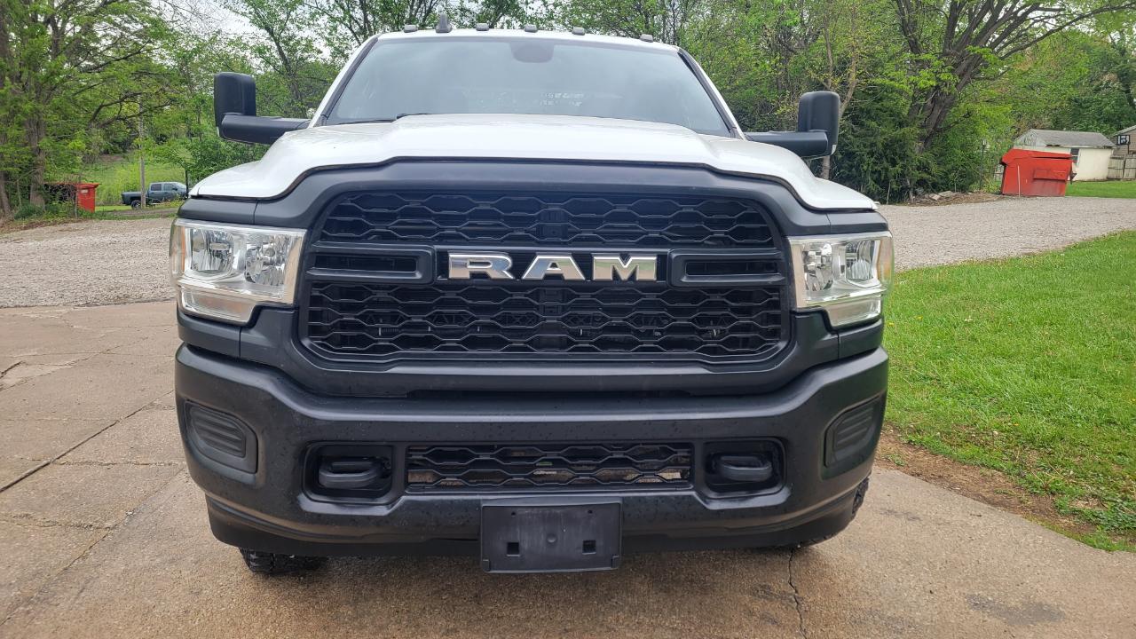 RAM 3500 Cab/Chassis Tradesman Crew Cab 4WD 172.4 2021