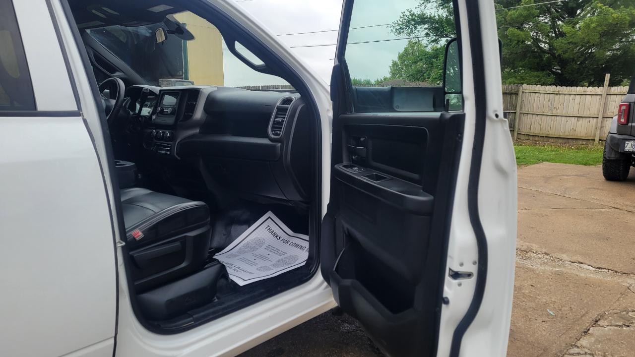 RAM 3500 Cab/Chassis Tradesman Crew Cab 4WD 172.4 2021