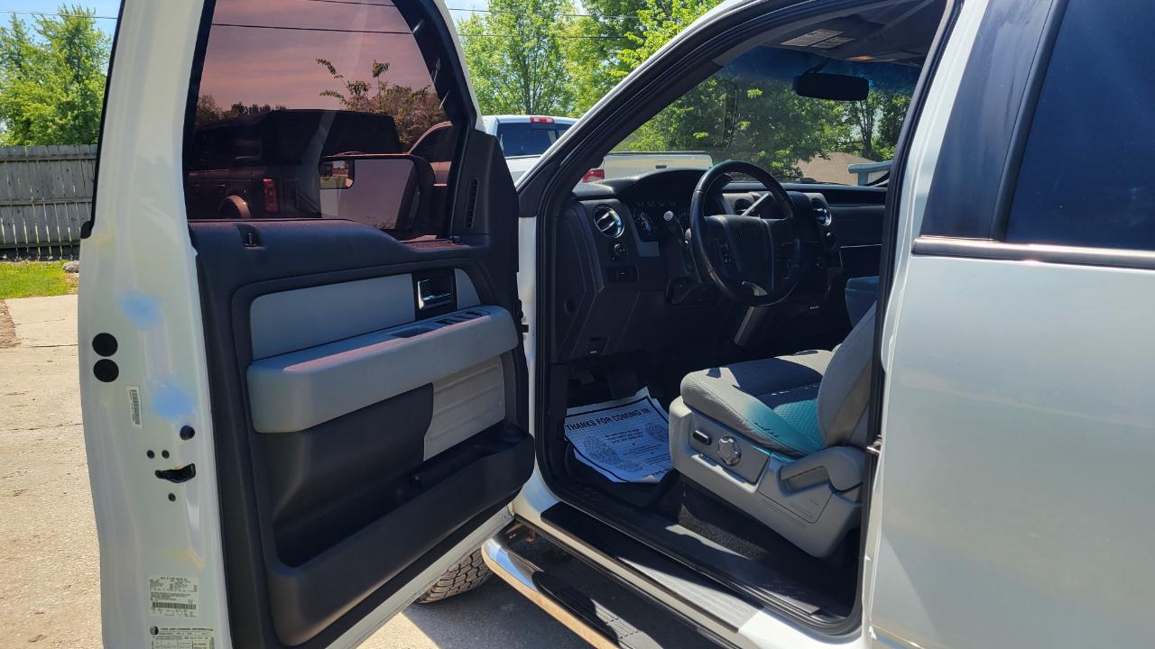 Ford F-150 XLT SuperCrew 4WD 2014