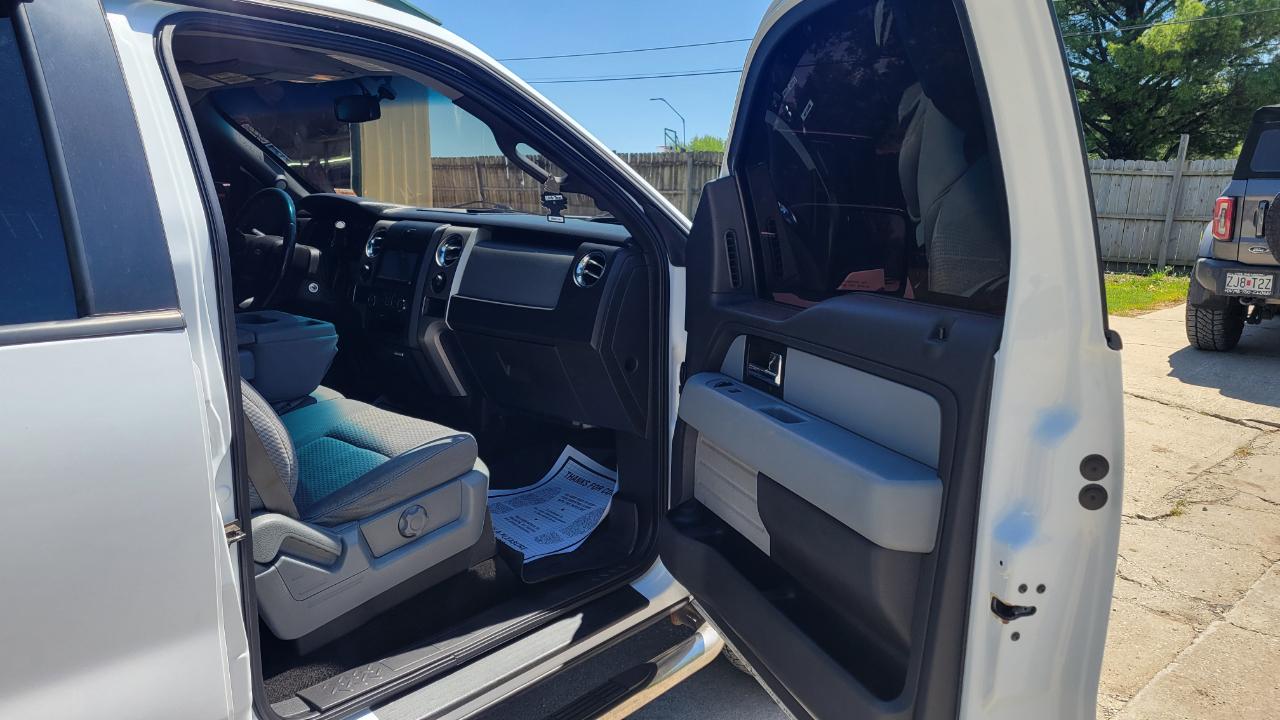 Ford F-150 XLT SuperCrew 4WD 2014