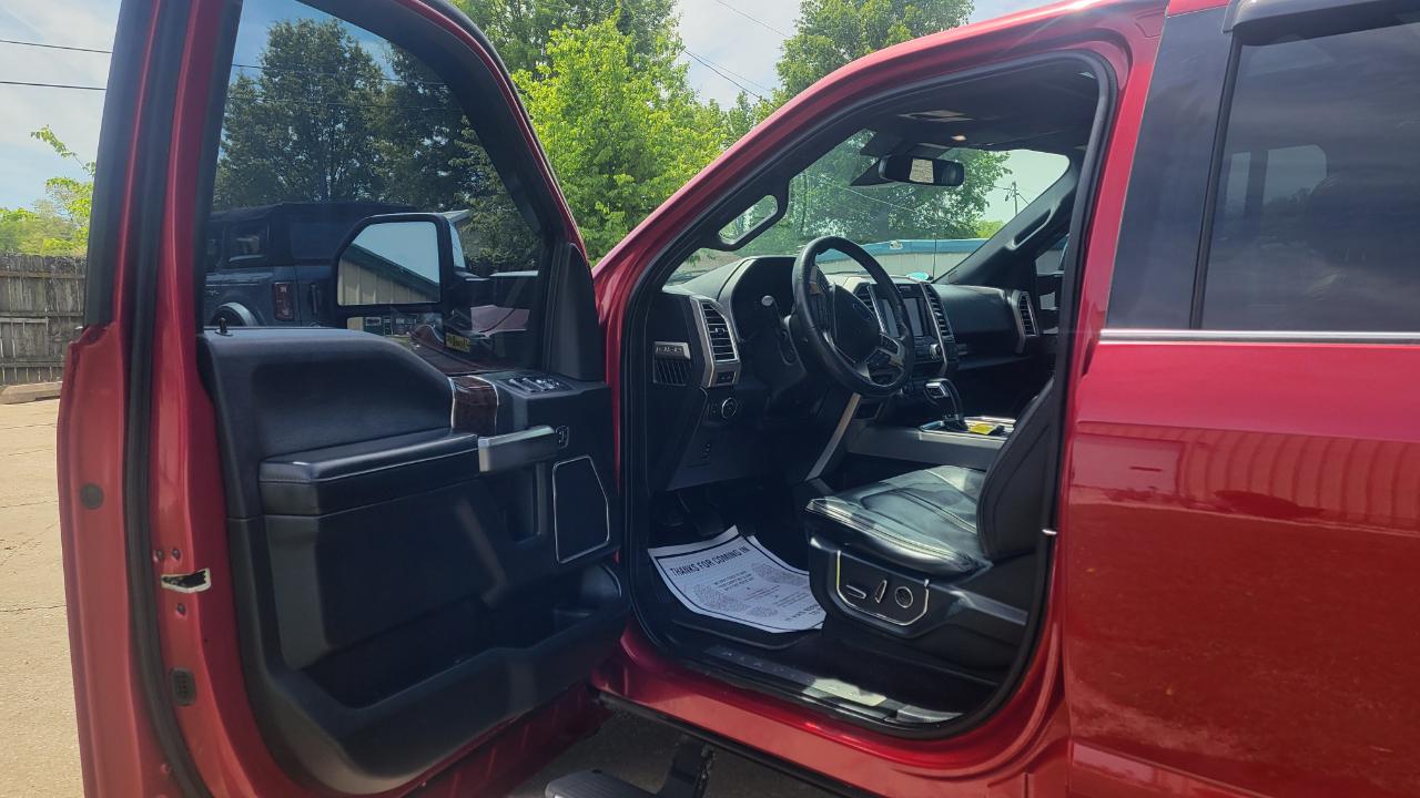 Ford F-150 Platinum SuperCrew 4WD 2016
