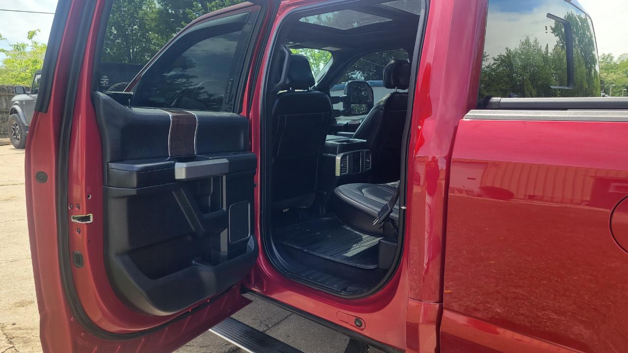 Ford F-150 Platinum SuperCrew 4WD 2016