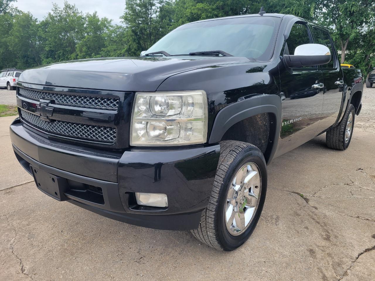 Chevrolet Silverado 1500 LTZ Crew Cab 4WD 2008